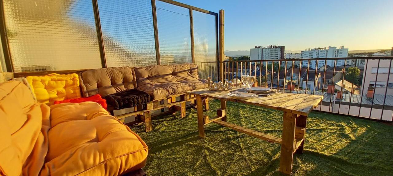 Apartamento La Dolce Vita -T2 52m2- dernier étage- terrasse-parking-WIFI FIBRE Tarbes Exterior foto