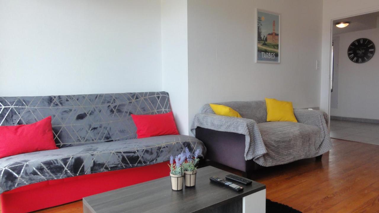 Apartamento La Dolce Vita -T2 52m2- dernier étage- terrasse-parking-WIFI FIBRE Tarbes Exterior foto