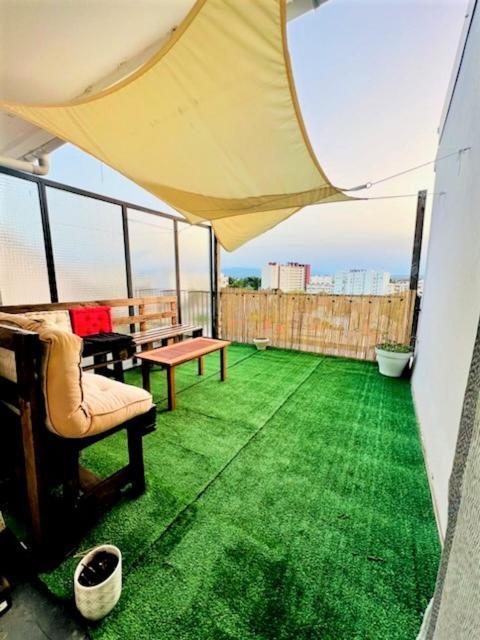 Apartamento La Dolce Vita -T2 52m2- dernier étage- terrasse-parking-WIFI FIBRE Tarbes Exterior foto